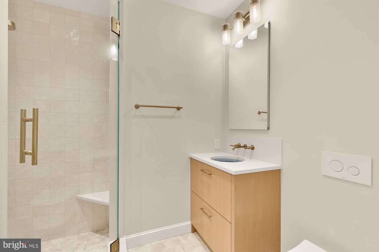 5501 Montgomery Street photo 19