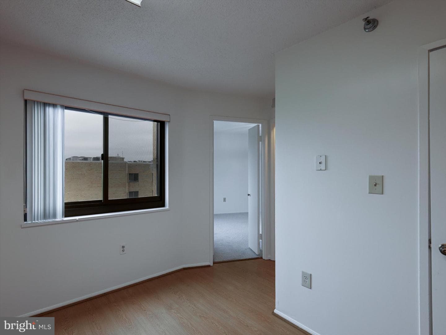 15115 Interlachen Drive #3-1012 photo 10