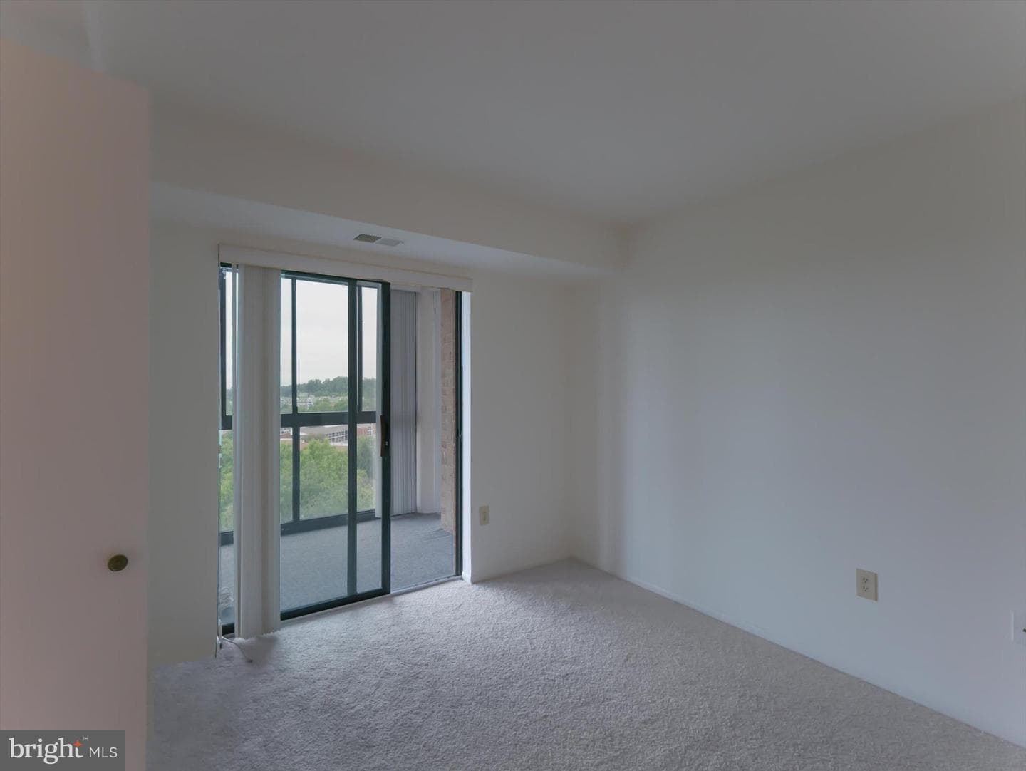 15115 Interlachen Drive #3-1012 photo 21