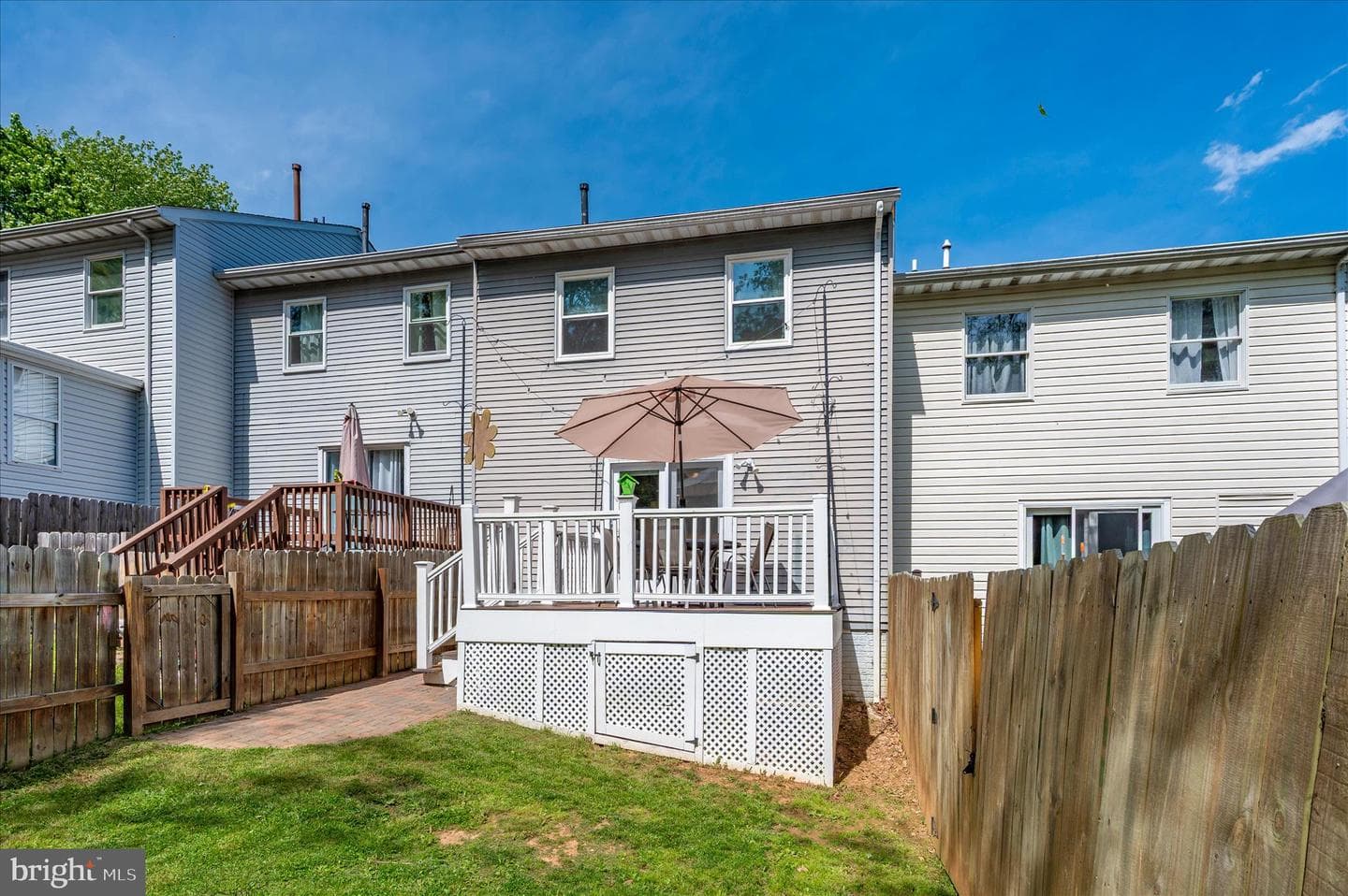 10120 Nightingale Street photo 50