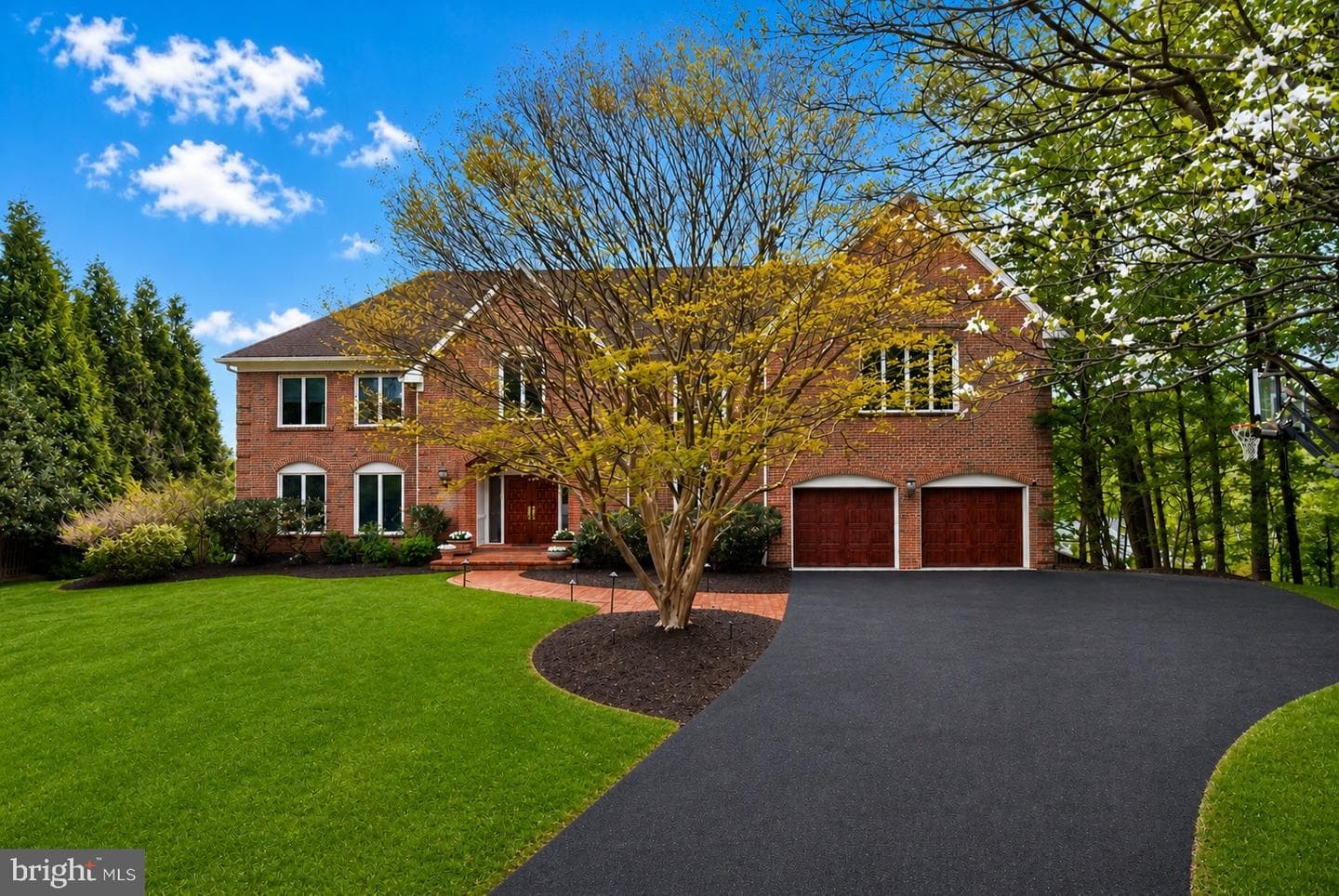 8601 Split Oak Circle photo 1