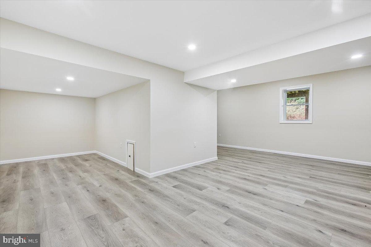 1705 Crestview photo 33