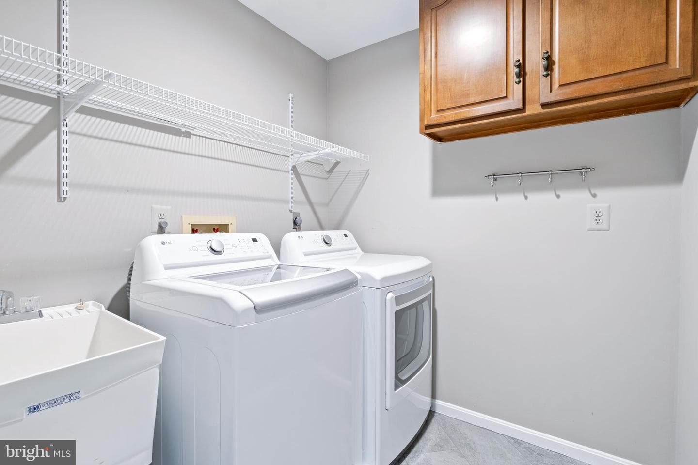 20809 Merle Drive photo 26