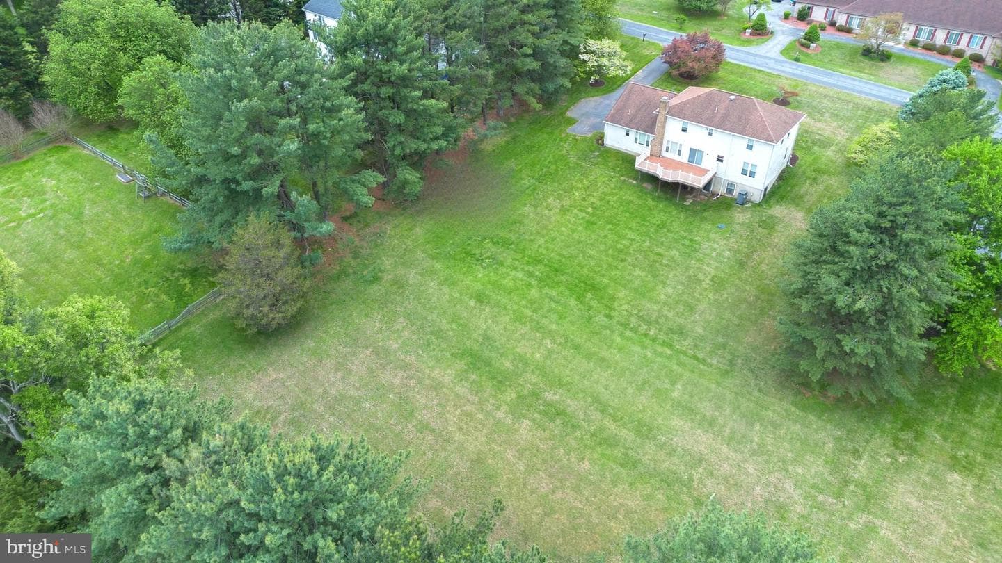 20809 Merle Drive photo 3