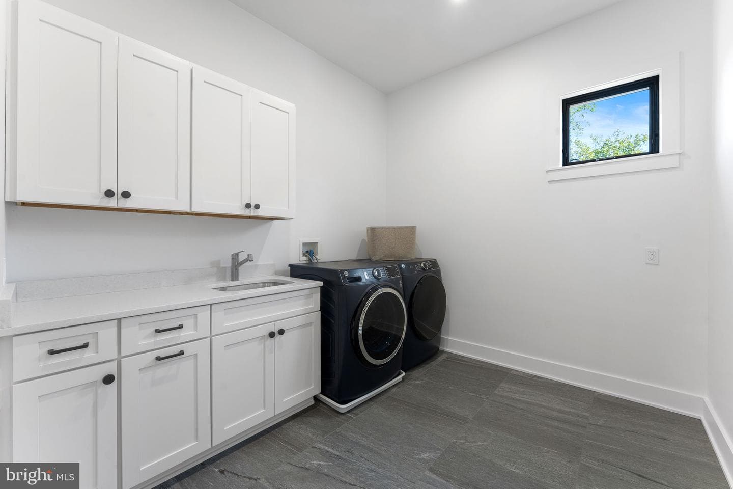 6411 Crane Terrace photo 23