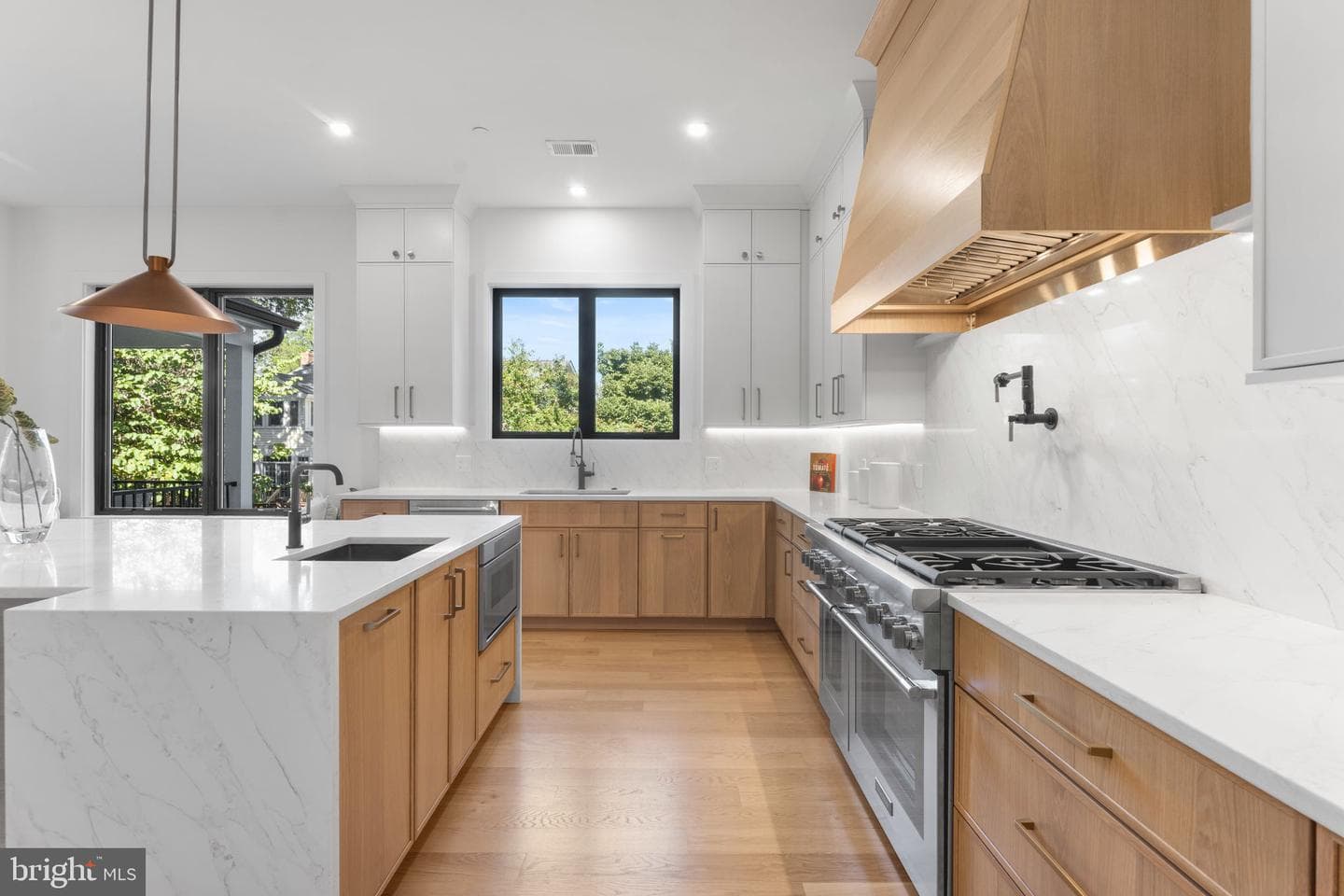 6411 Crane Terrace photo 8