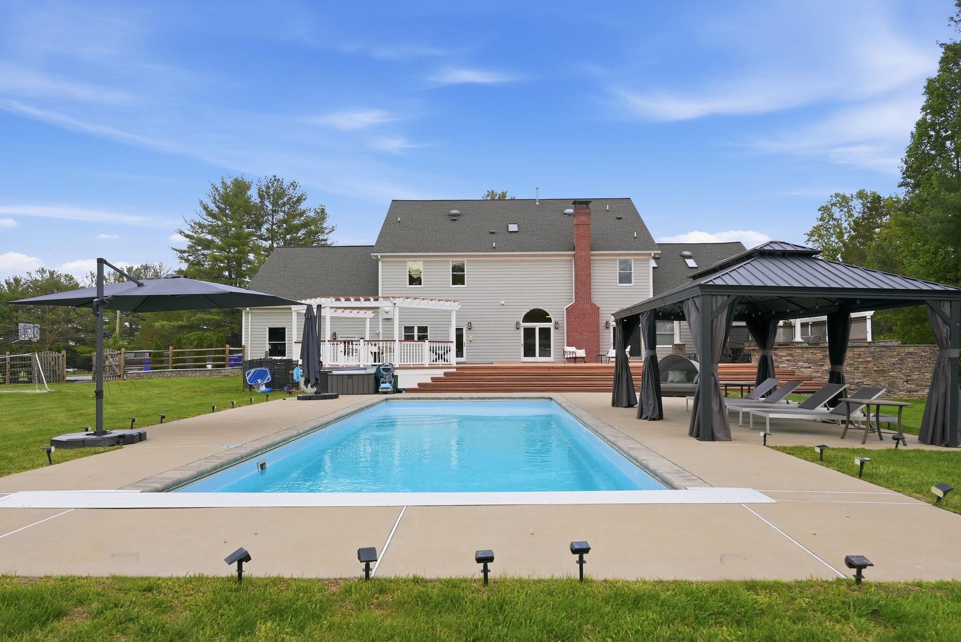 13516 Travilah Road photo 69