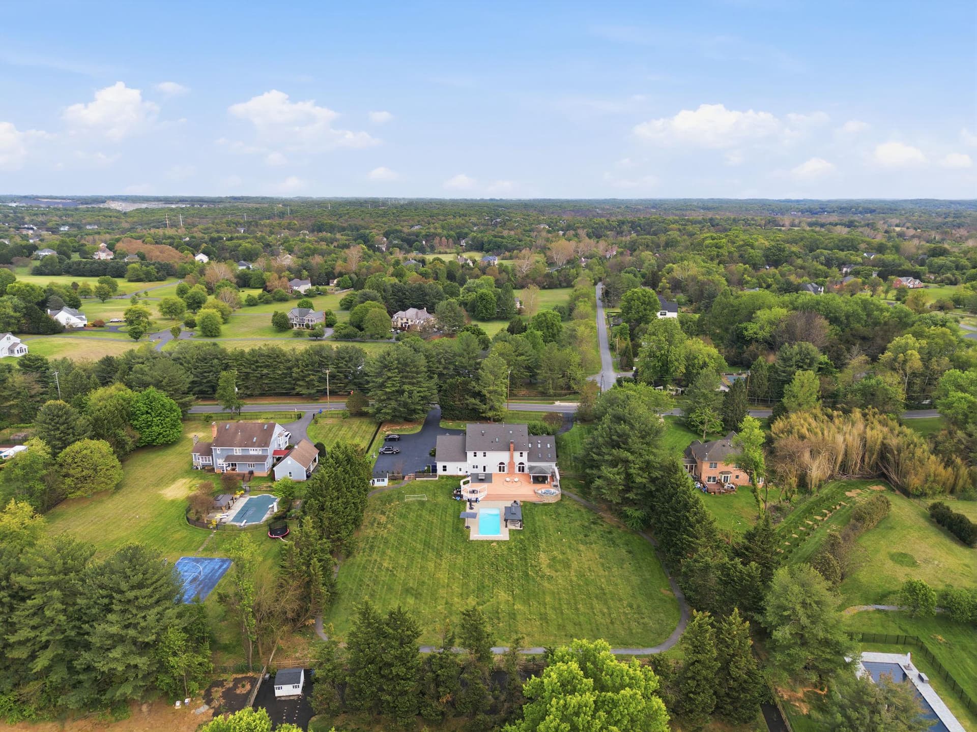 13516 Travilah Road photo 74