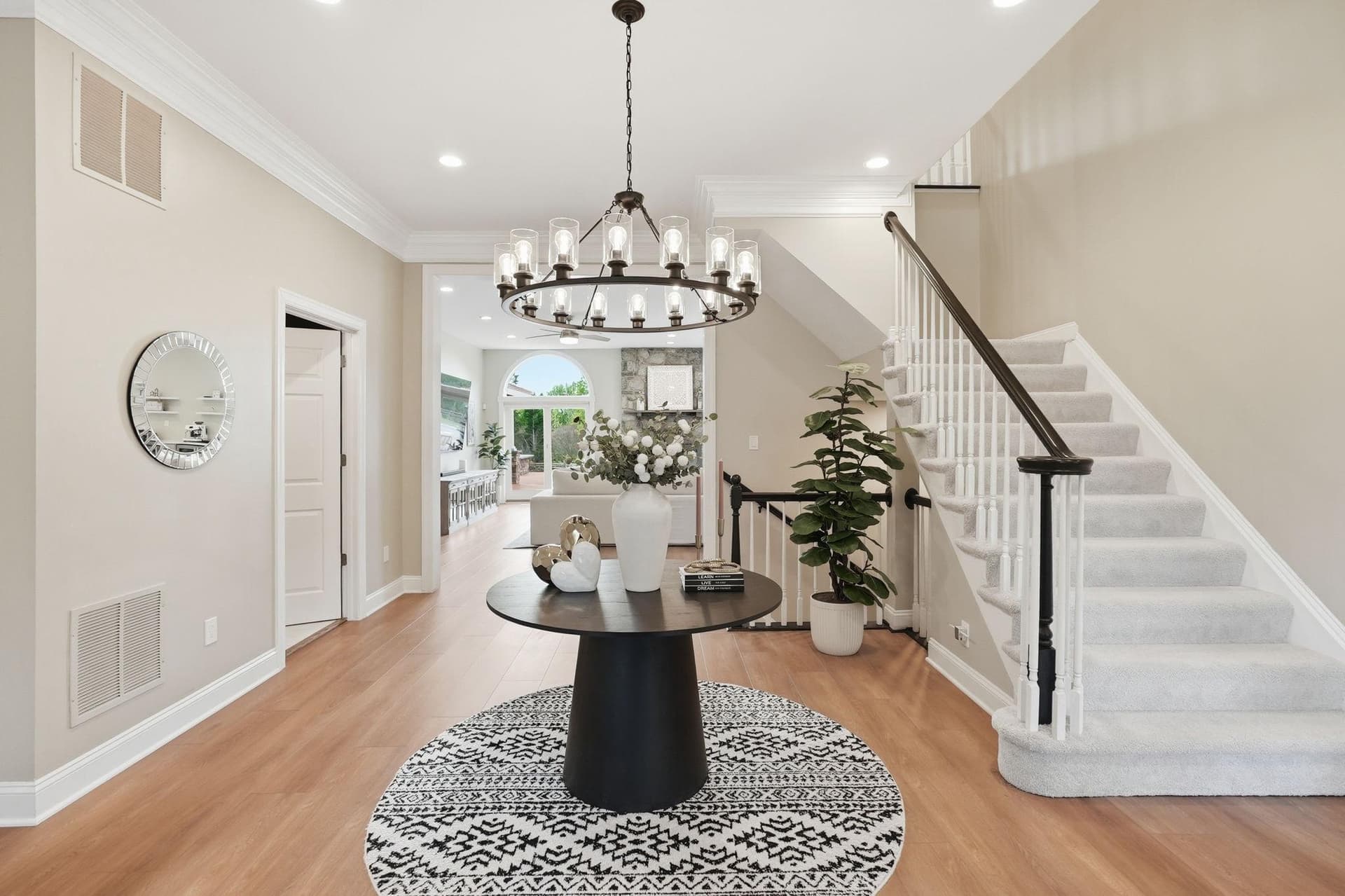 13516 Travilah Road photo 9