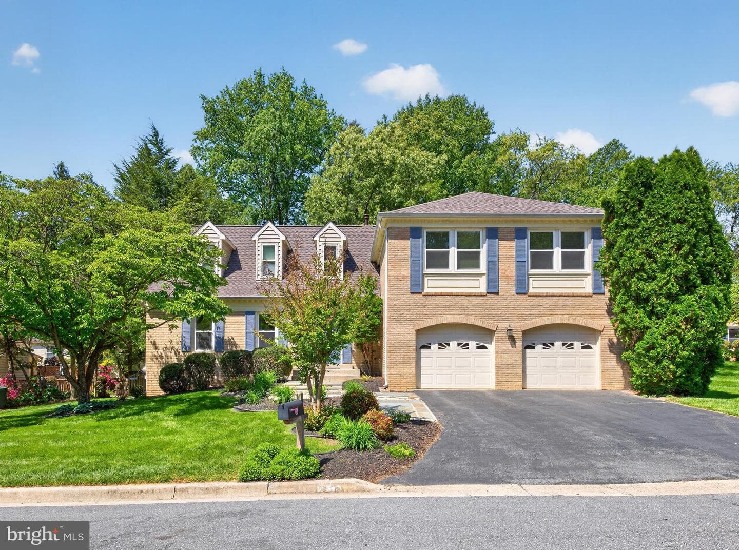 6 Galesville Court photo 2