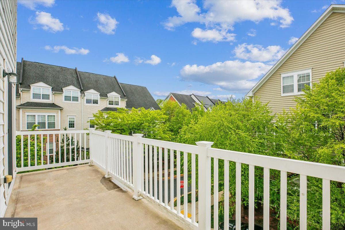 19402 Buckingham Way #19402 photo 12
