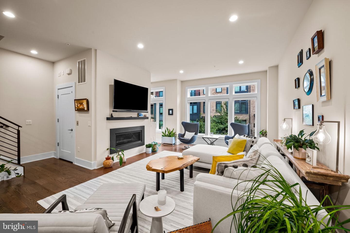 151 Winsome Circle photo 19