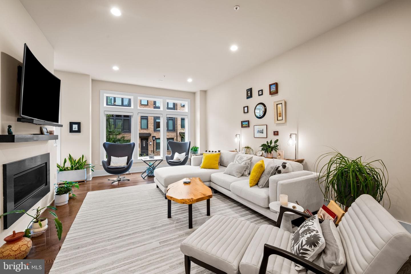 151 Winsome Circle photo 20