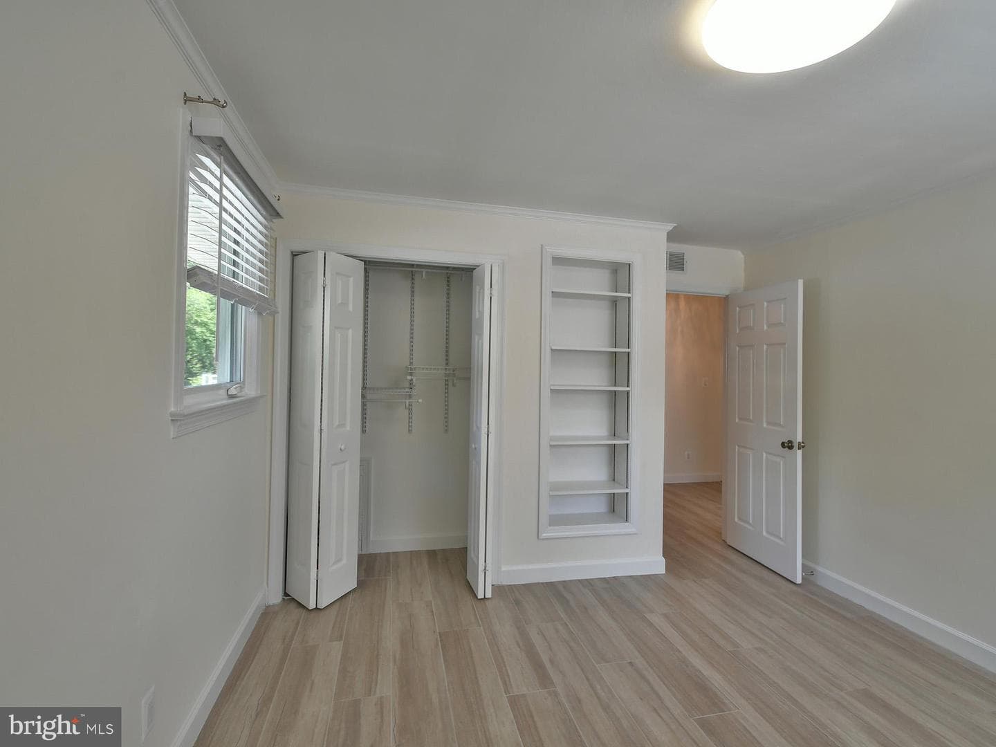9823 Singleton Drive photo 22