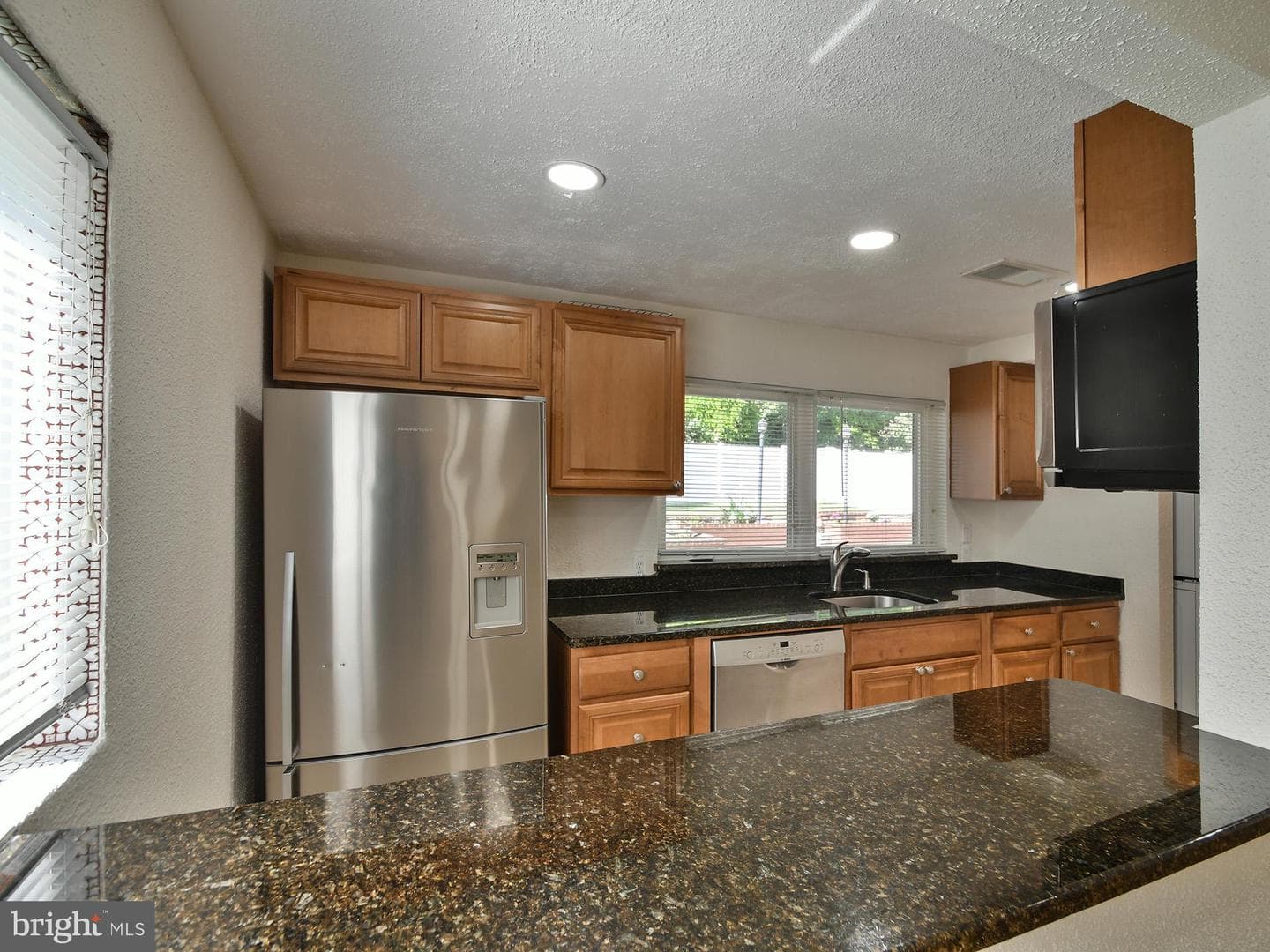 9823 Singleton Drive photo 36