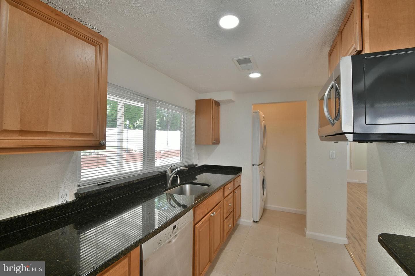 9823 Singleton Drive photo 38