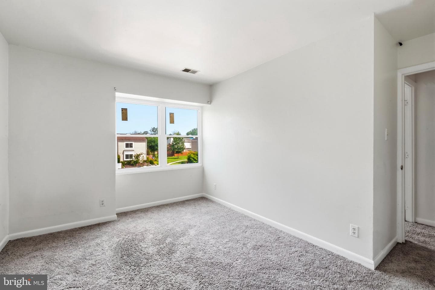 19740 Wootton Avenue photo 39