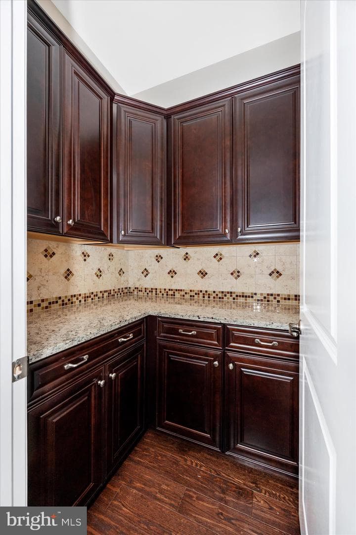 100 Castle Oak Court photo 12