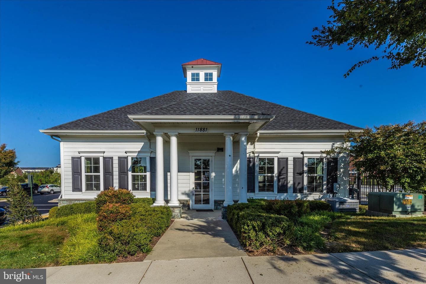 100 Castle Oak Court photo 68
