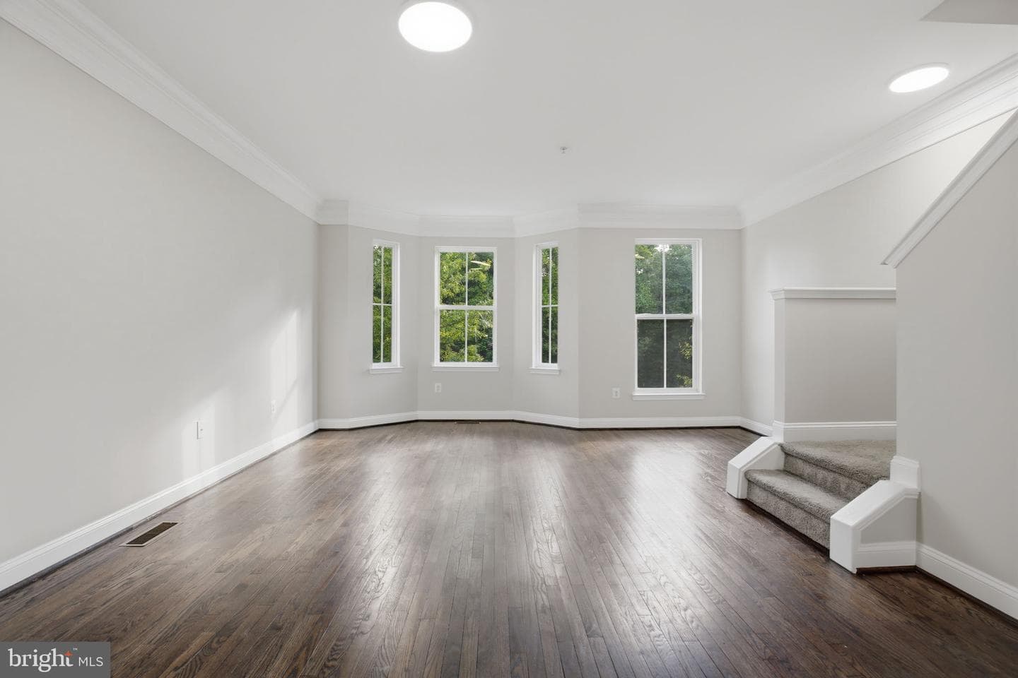 11910 Weybridge Lane photo 10
