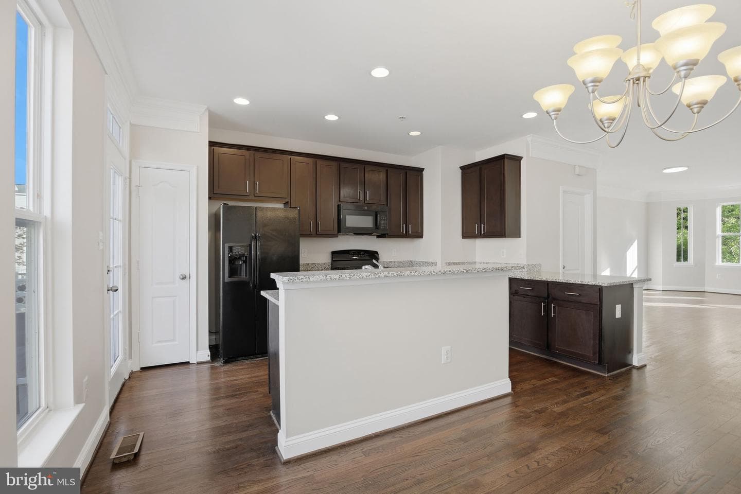 11910 Weybridge Lane photo 19