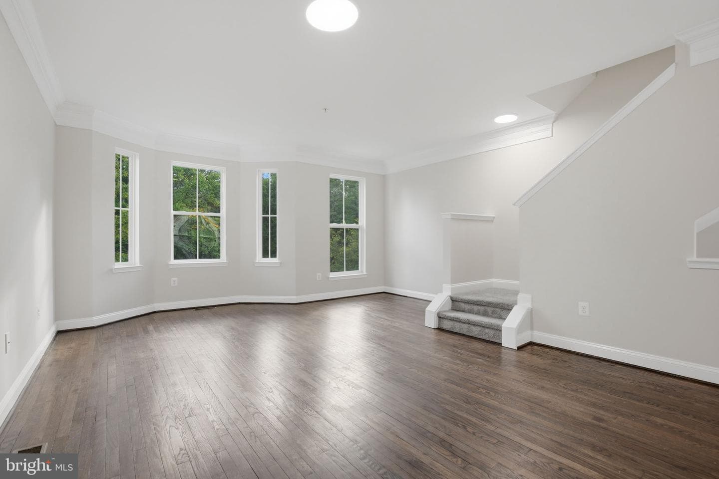 11910 Weybridge Lane photo 8