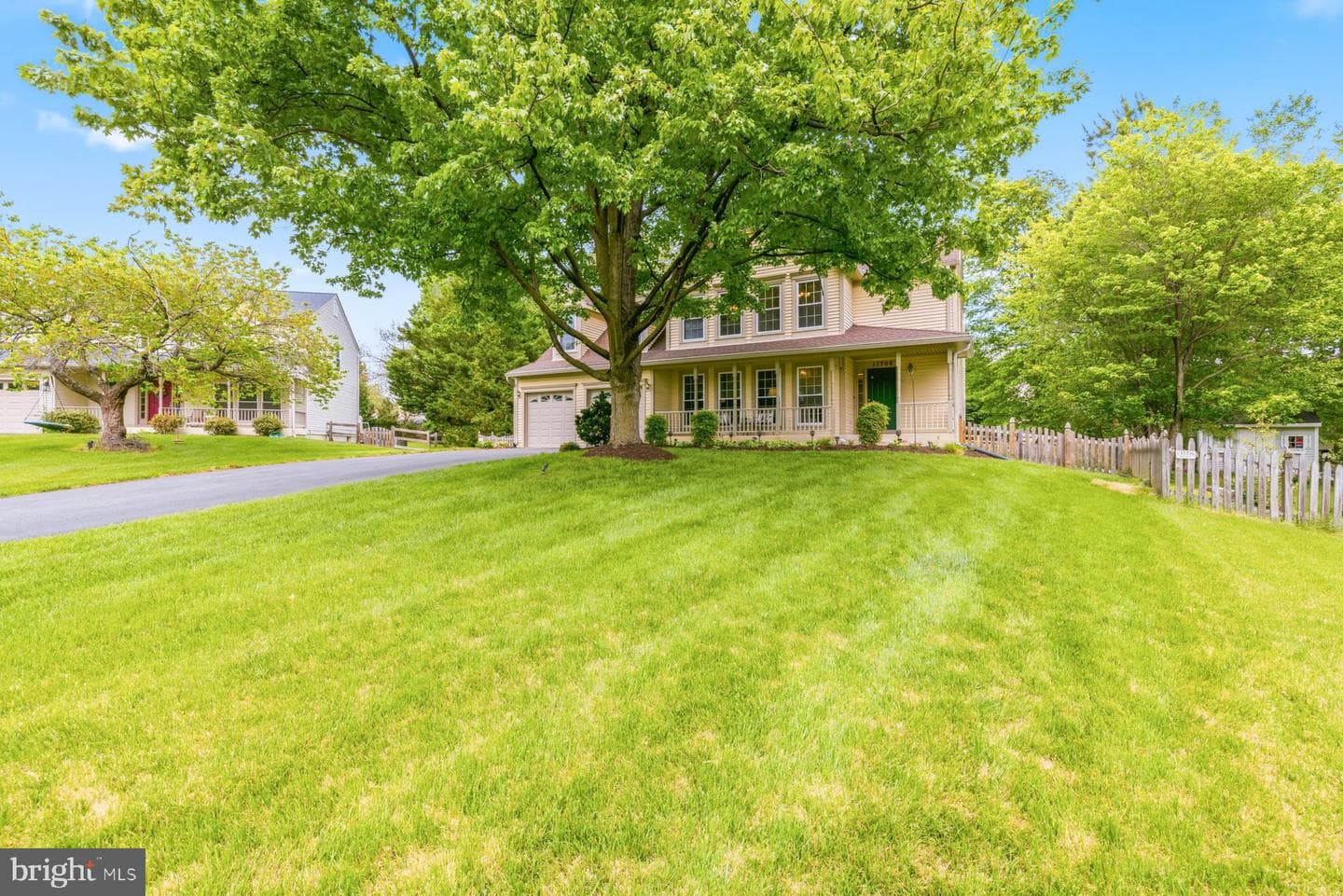 17709 Crystal Spring Terrace photo 3