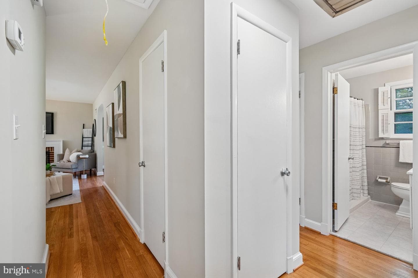 10015 Grayson Avenue photo 17