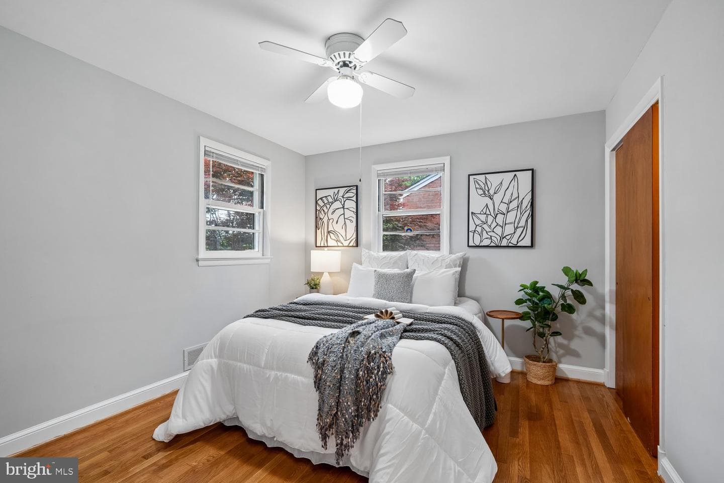 10015 Grayson Avenue photo 21