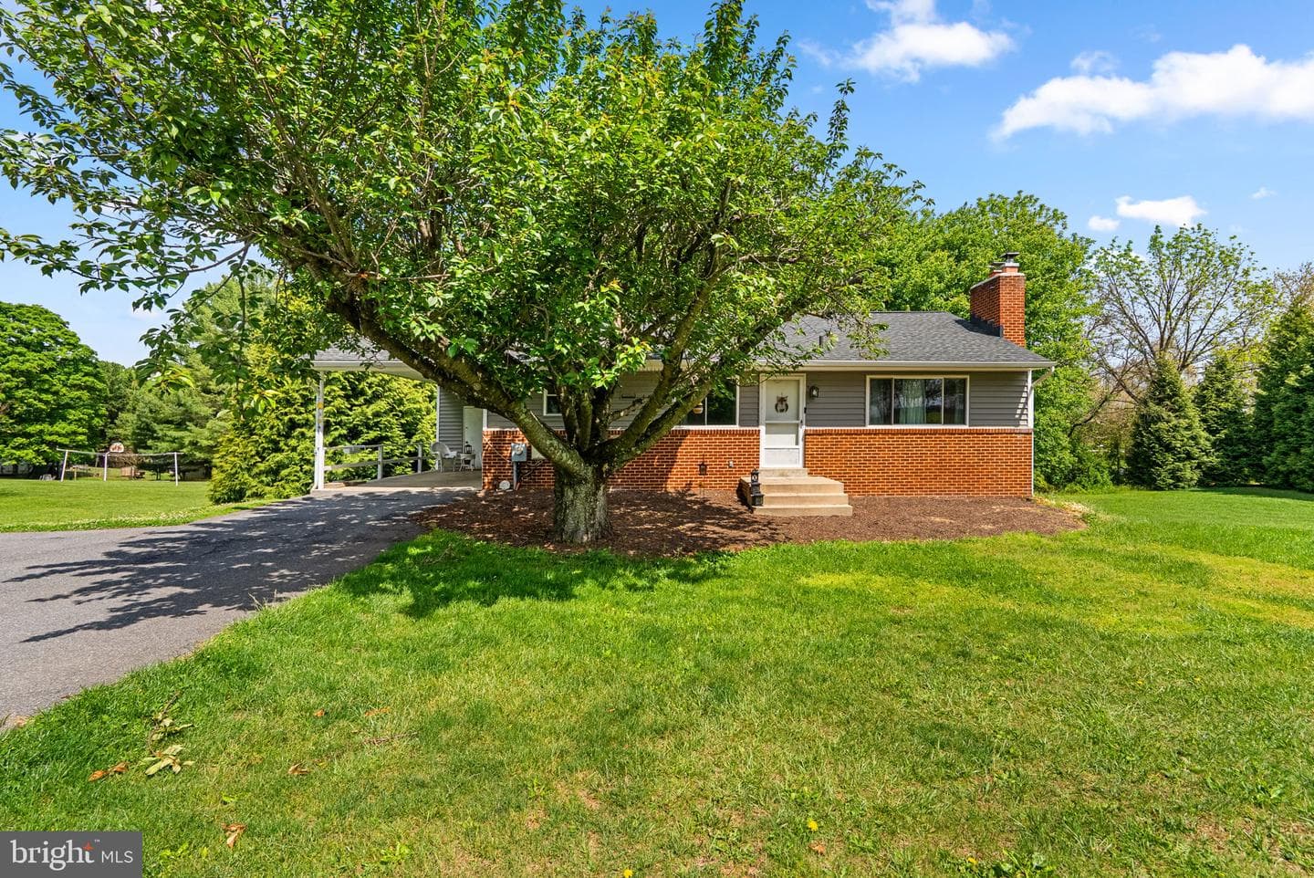 7301 Chrome Mine Road