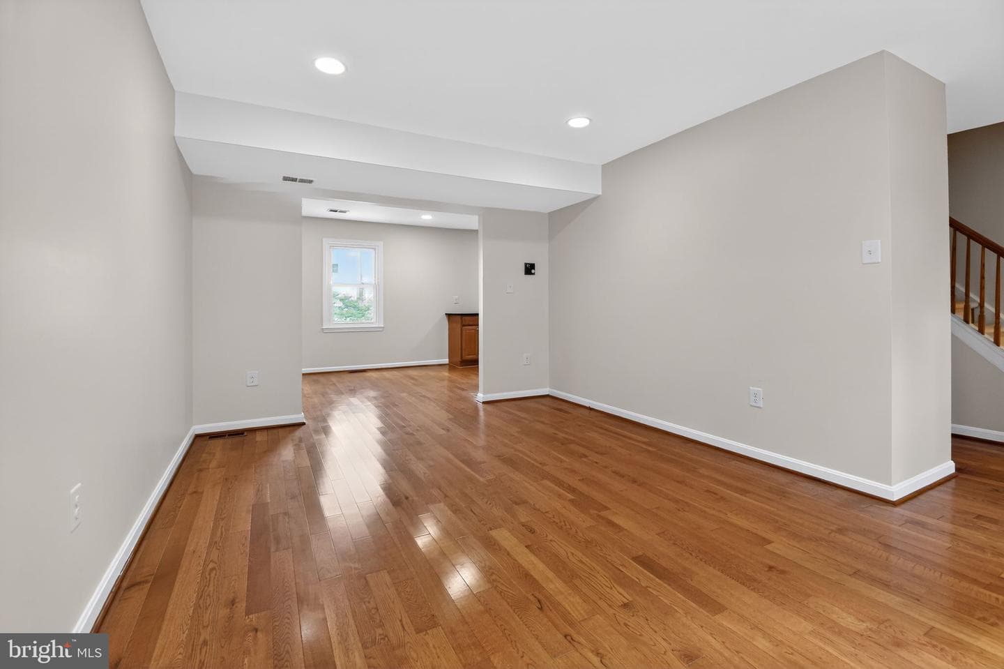 220 Pender Place photo 25