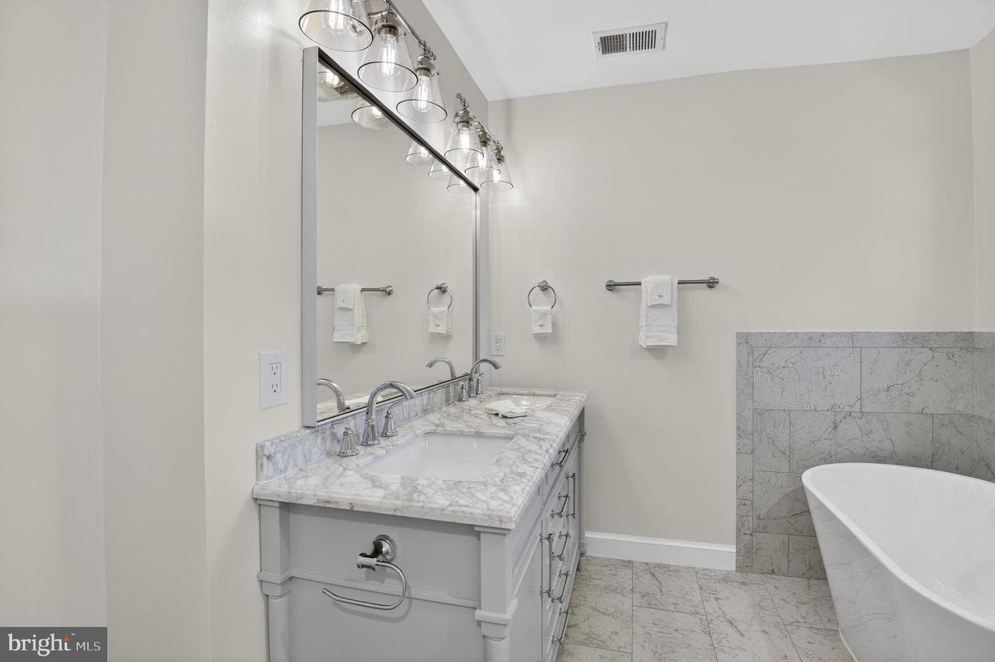 10104 Big Rock Road photo 44