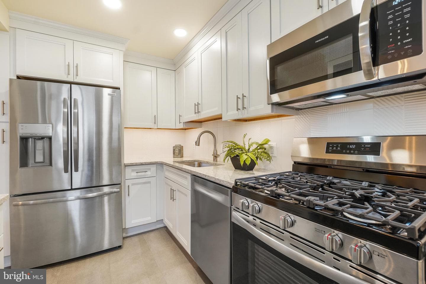 652 Kennebec Avenue #2 photo 10