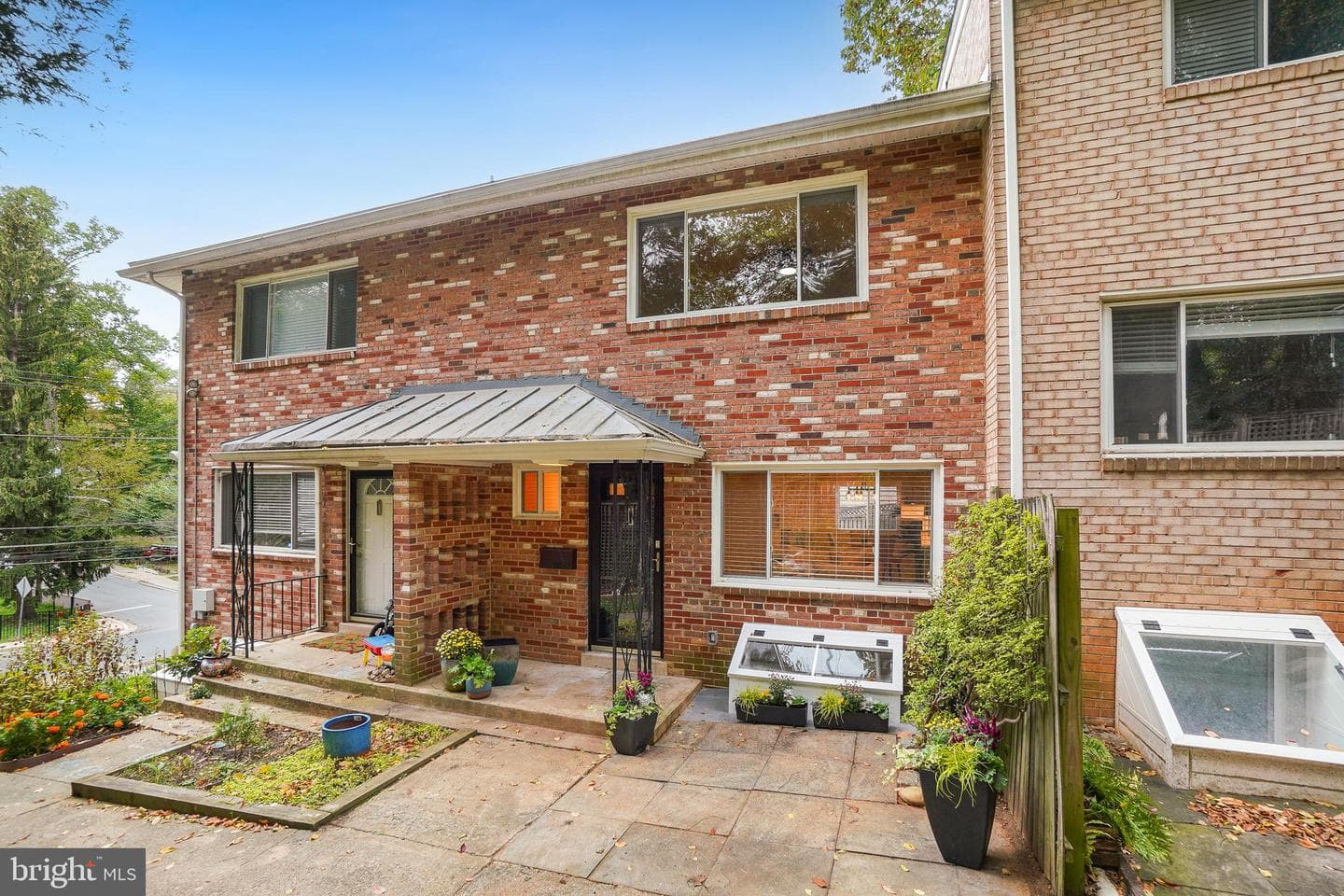652 Kennebec Avenue #2 photo 2