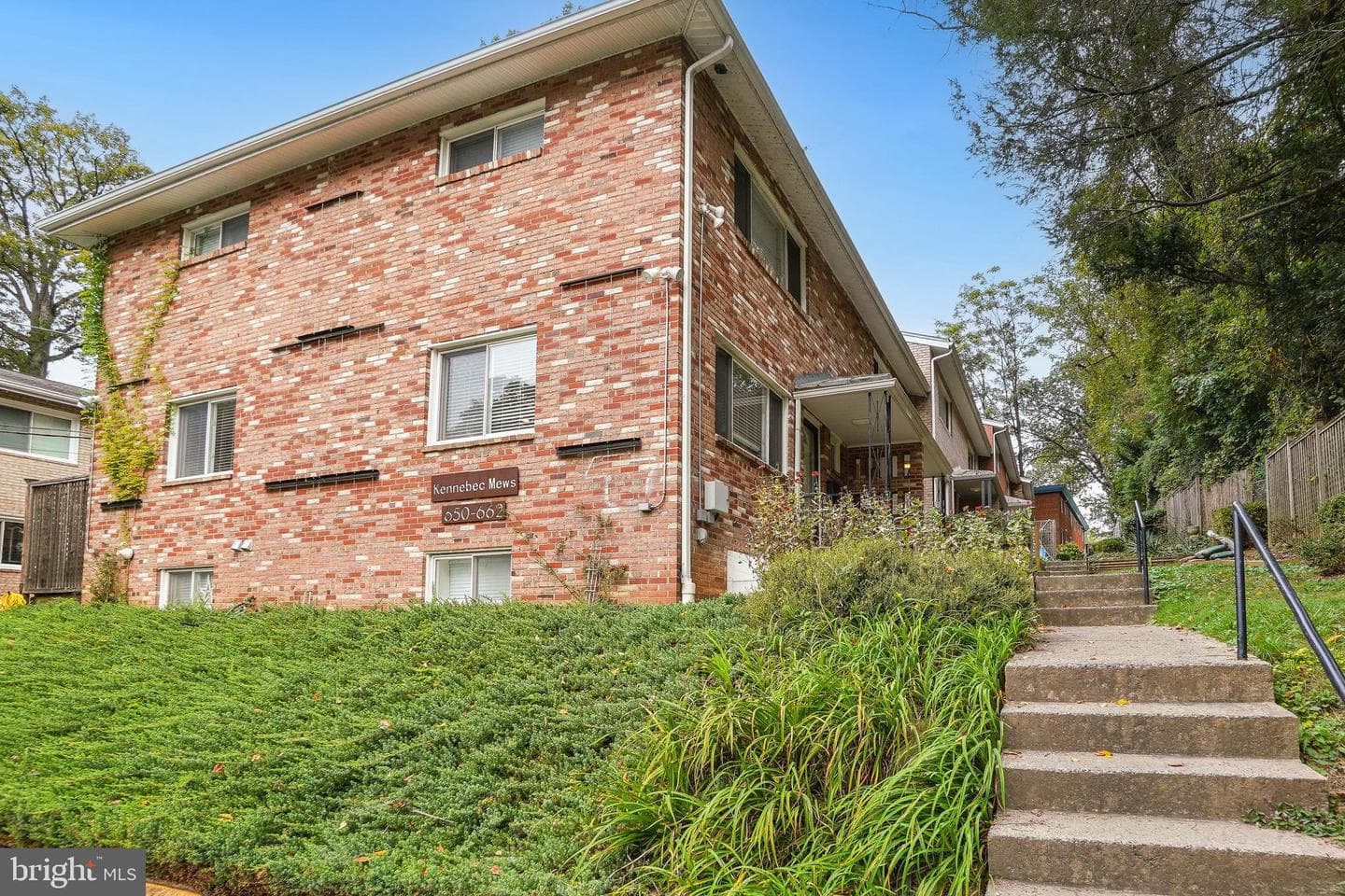 652 Kennebec Avenue #2 photo 33