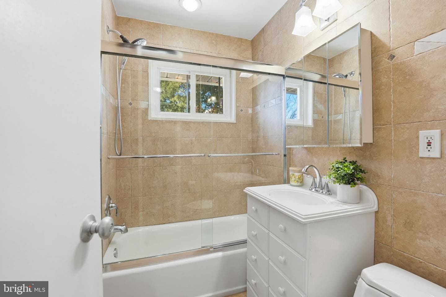 5364 Pooks Hill Road photo 14