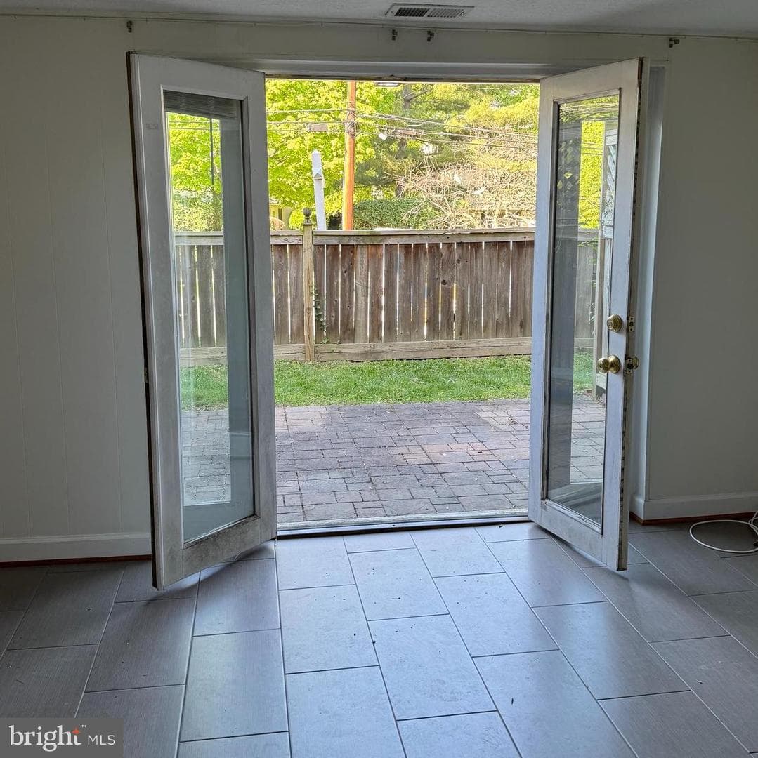 5364 Pooks Hill Road photo 20