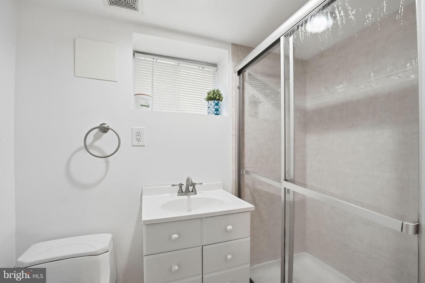 5364 Pooks Hill Road photo 23
