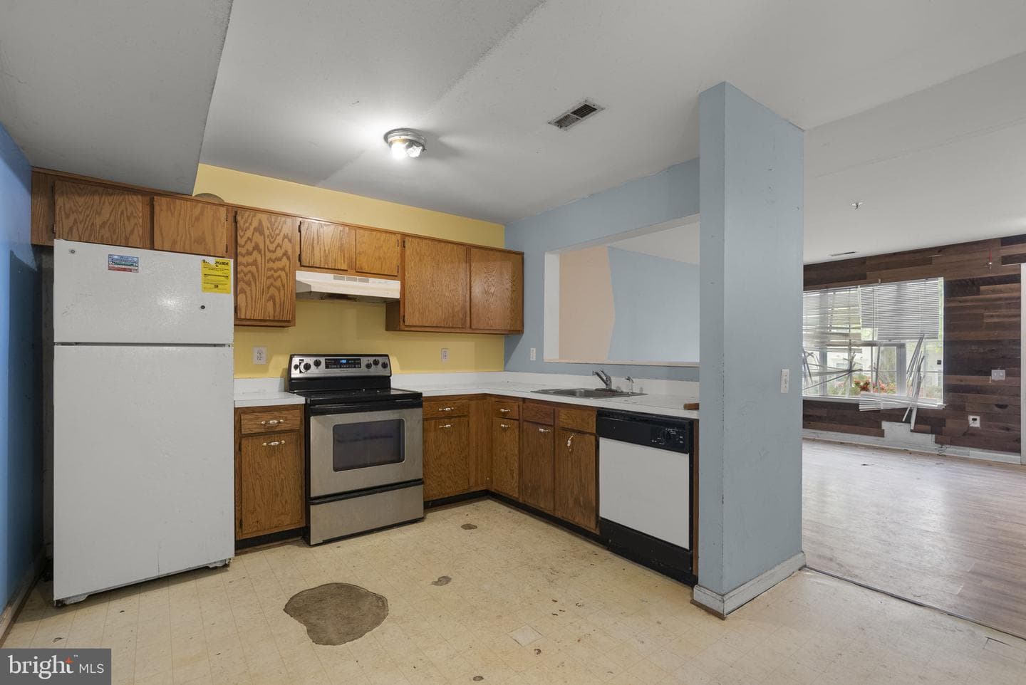 12416 Carters Grove Place photo 13