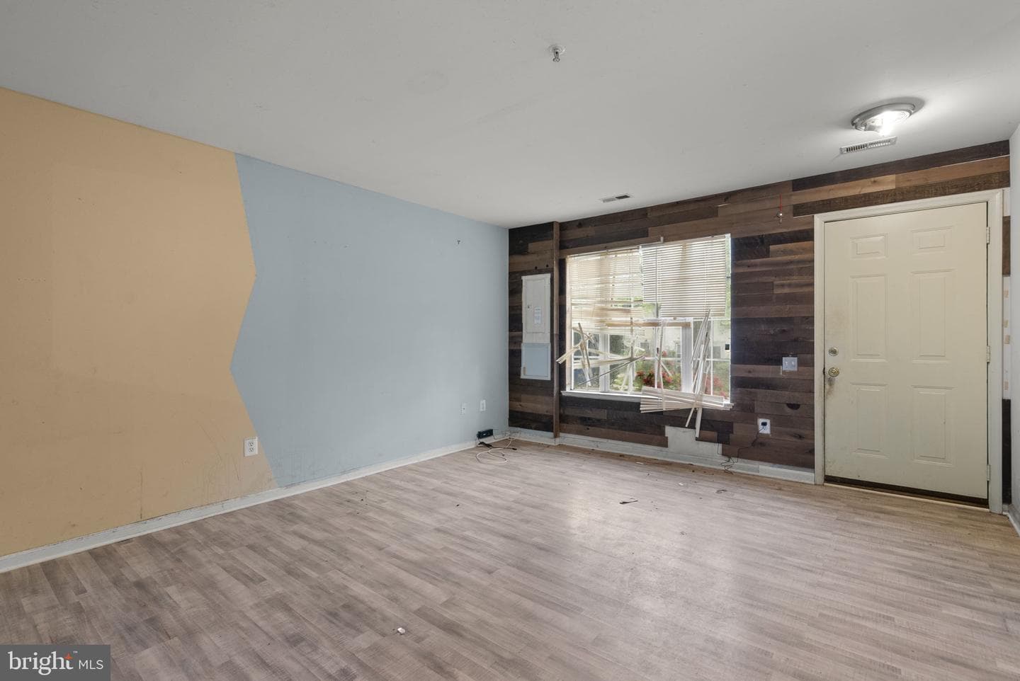 12416 Carters Grove Place photo 9