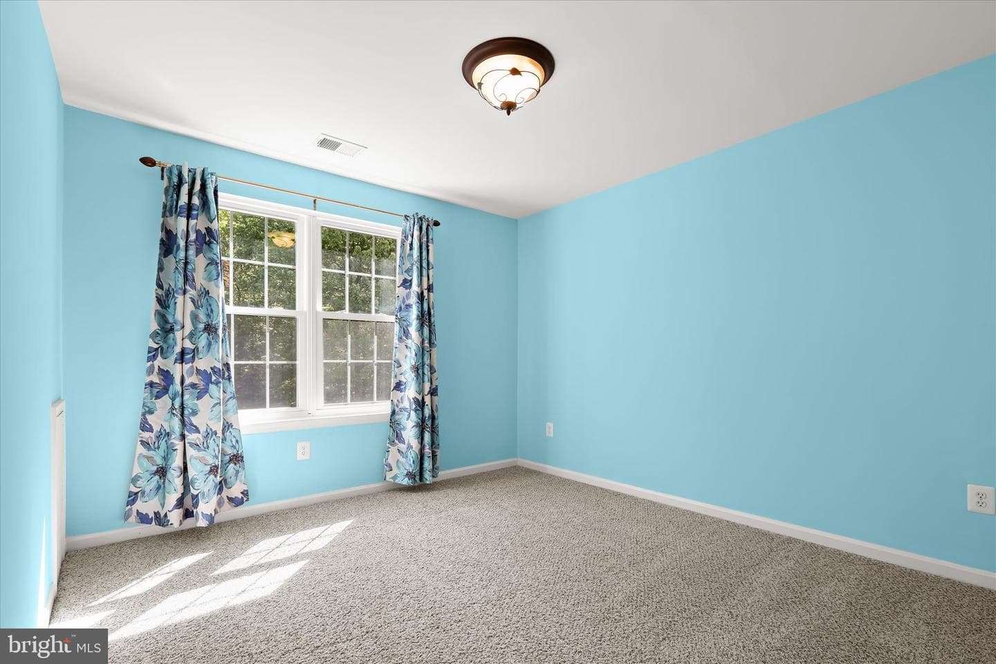 17 Woonsockett Court photo 37