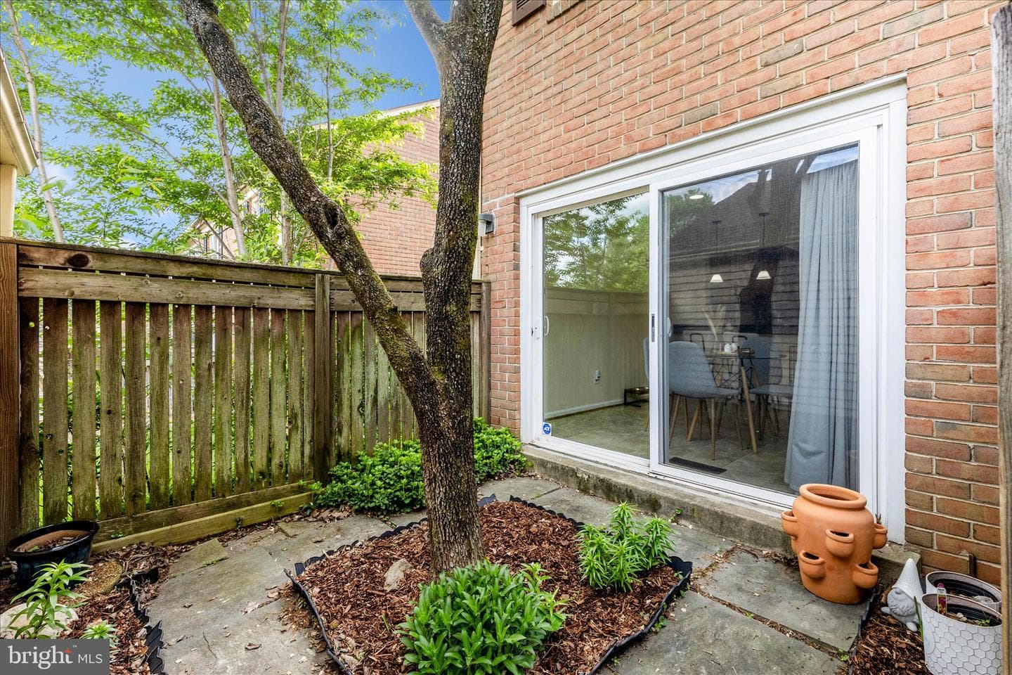 9409 Chatteroy Place photo 37