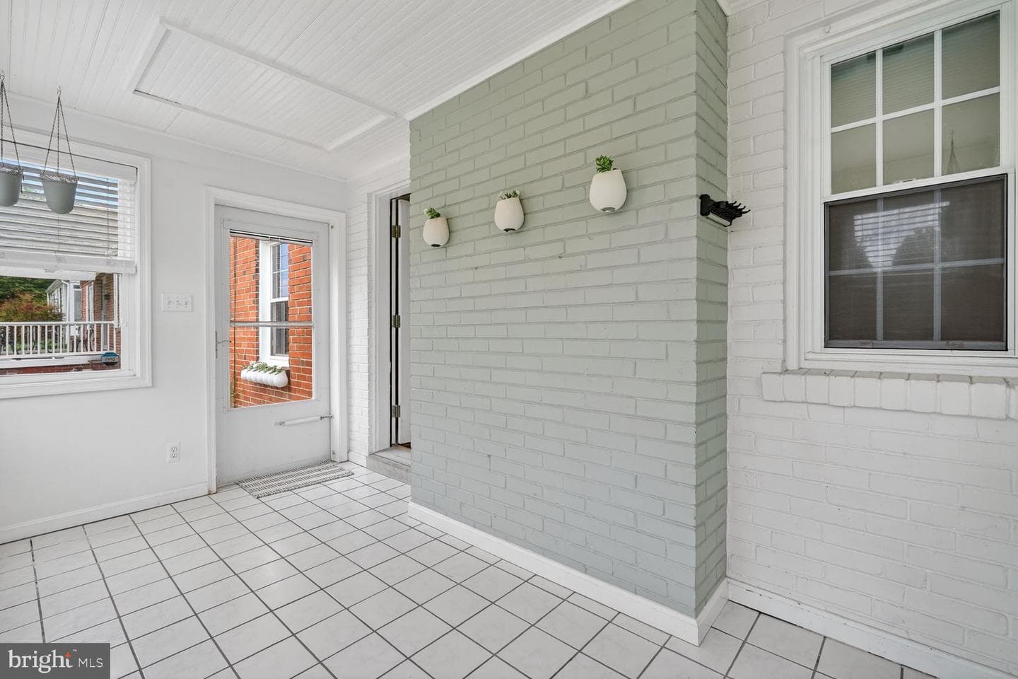 25 Williams Street photo 11