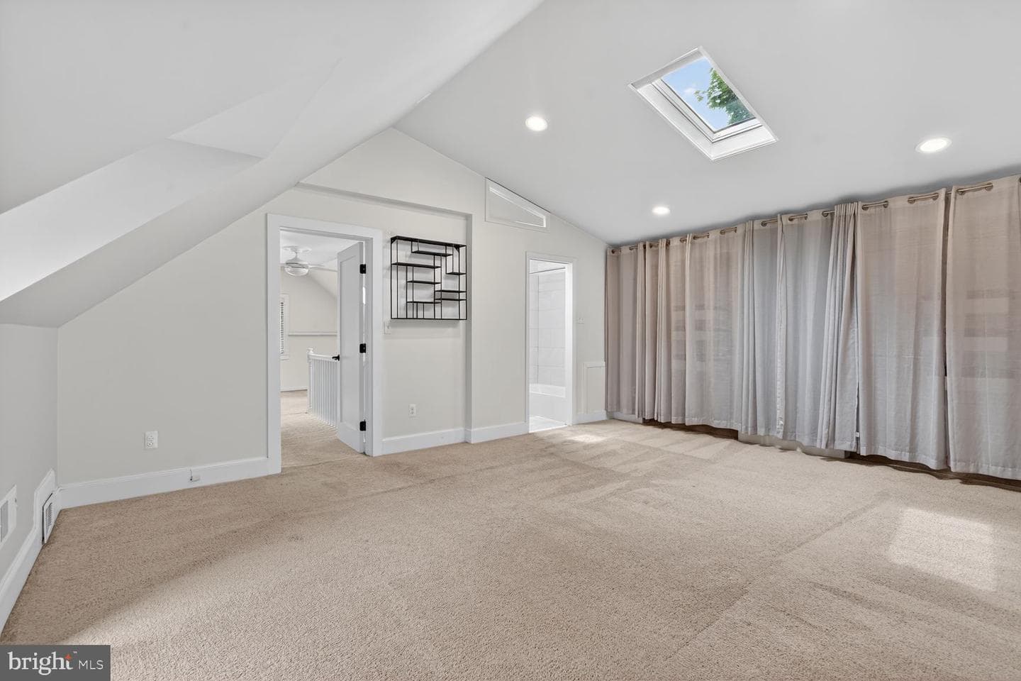 25 Williams Street photo 22