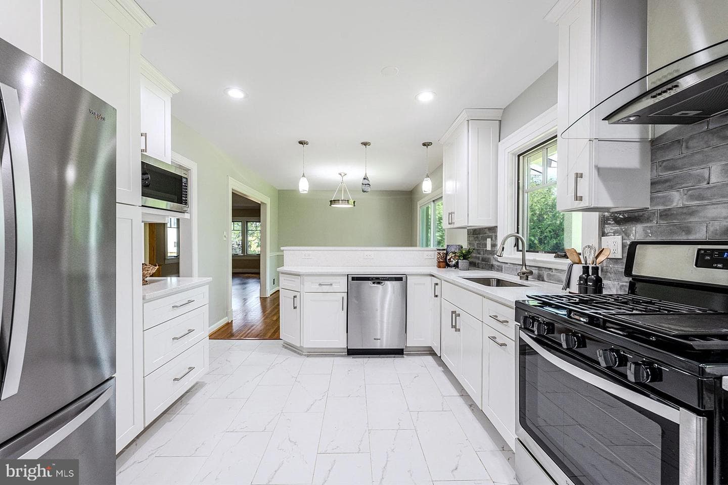 9715 De Paul Drive photo 26