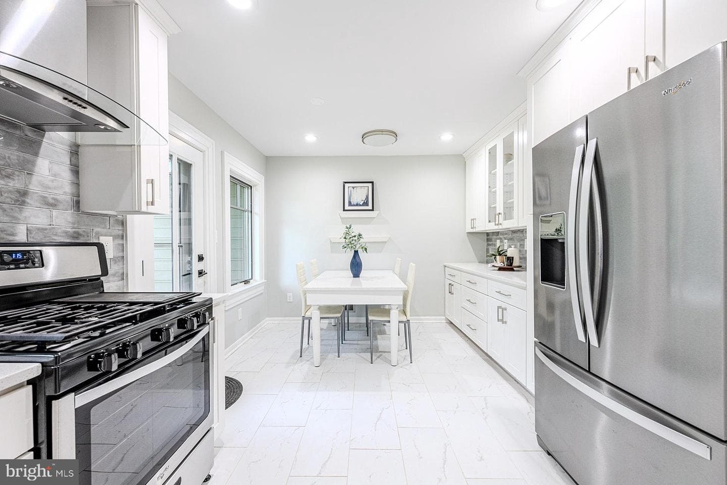 9715 De Paul Drive photo 28
