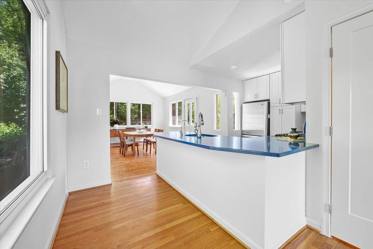 709 Boston Avenue photo 8