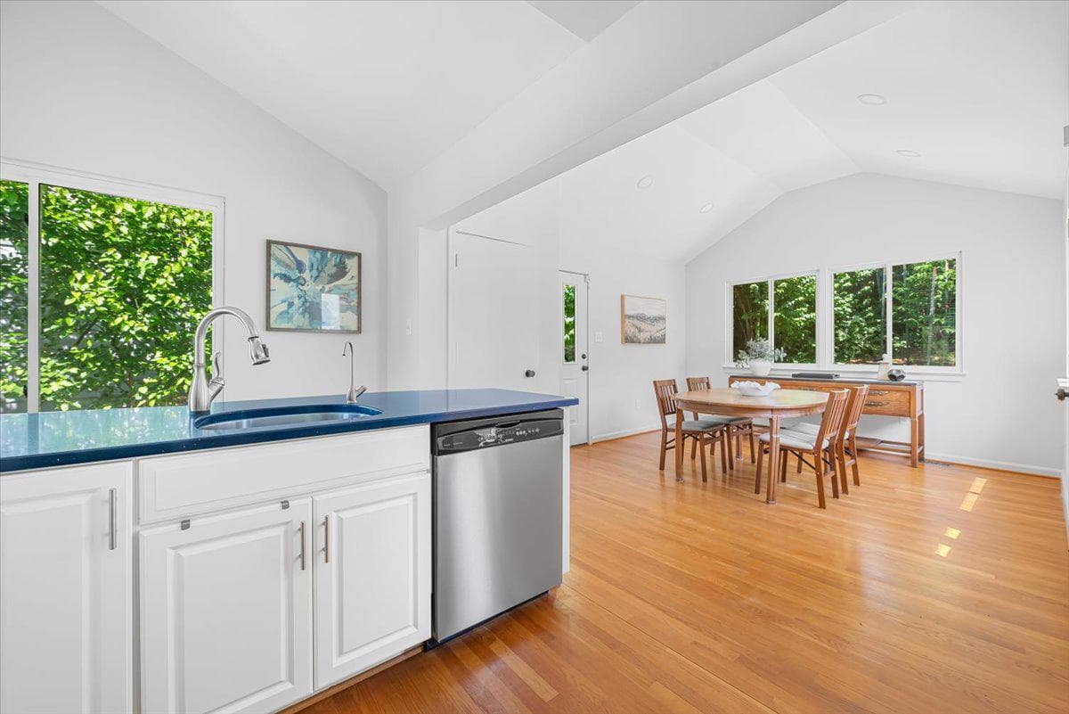 709 Boston Avenue photo 9