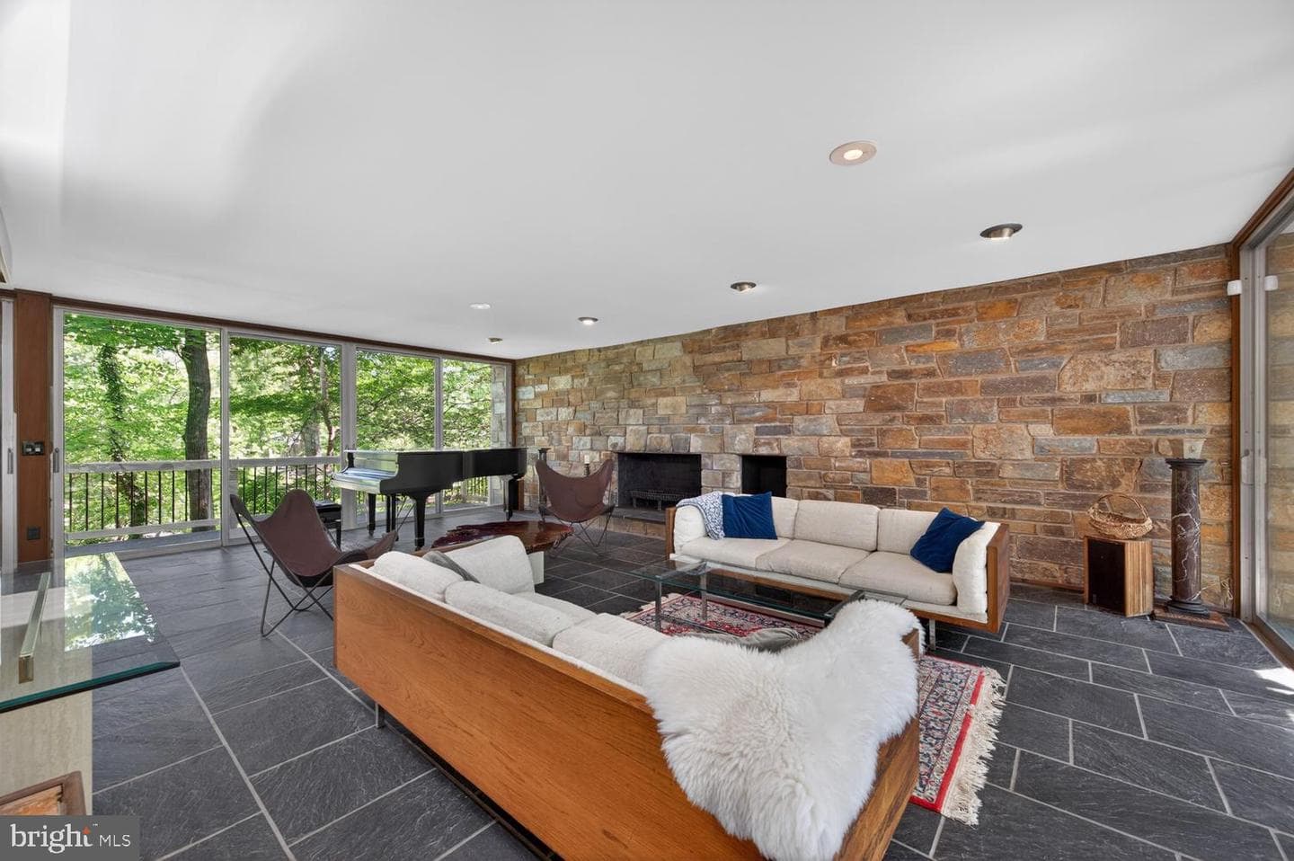 401 Willington Drive photo 8