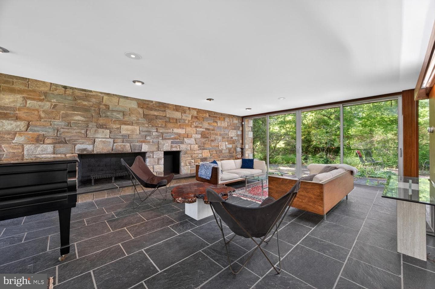 401 Willington Drive photo 9